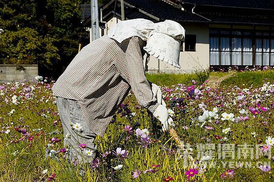 һ�Բ��Ͼ�װ�ƣ��㾹Ȼ�������ĵ����ˣ�