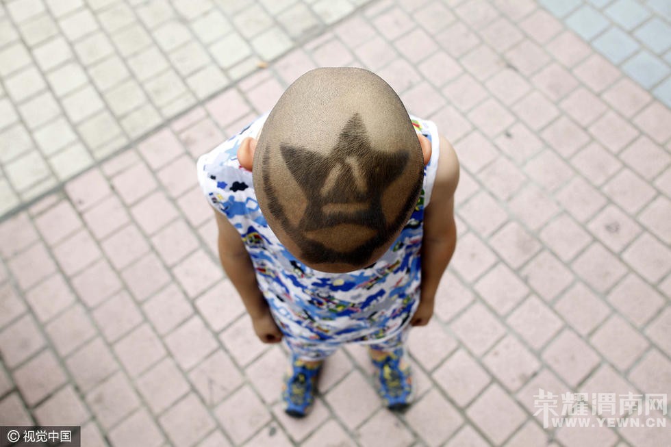 �����к�������һ������ ÿ���ڼ��������뵱������