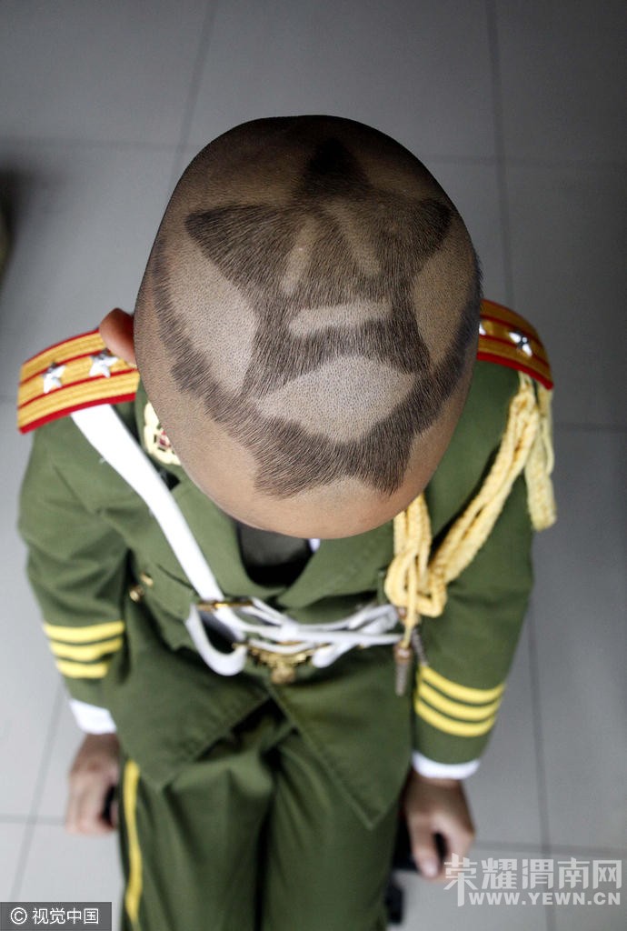 �����к�������һ������ ÿ���ڼ��������뵱������