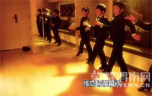 �й������̥�����İ�̥�����α���60�OС�ݡ�