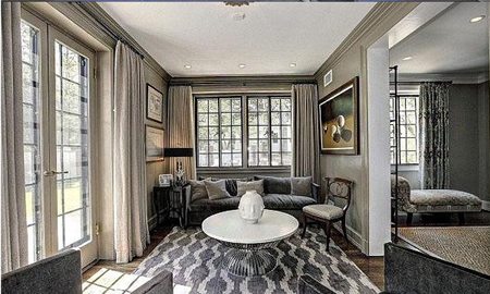 ����Ȧ���ģ���˵���ǰ°������¼ң�����