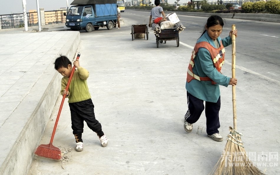 �й����죺���ߺ����ǵĺ��� �п���Ҳ�����ᣨ������ͼ��