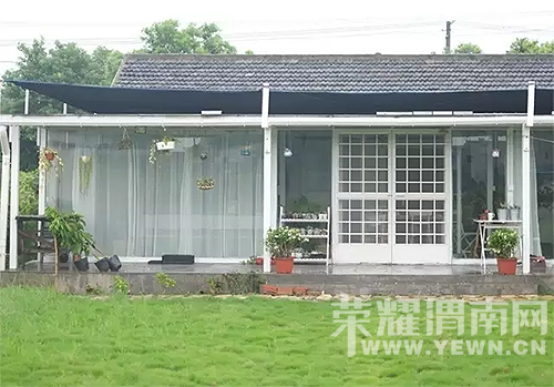 ס������԰Ҳ�ܺ�ʫ�⣬����ɽ�£����ºɳ���~