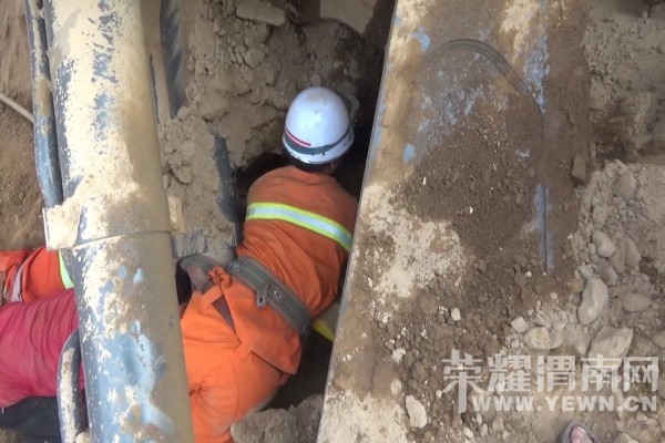 �ڻ���������μ�������������ֽ���Ӫ��