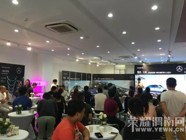 �����ߣ���ɡ�ȫ��÷����˹-���۳����E����μ�϶�Ŀ����