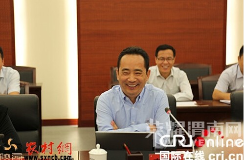 μ�ϣ�ѧ�����г�����ý������ ̹�Զ̰廰׷��