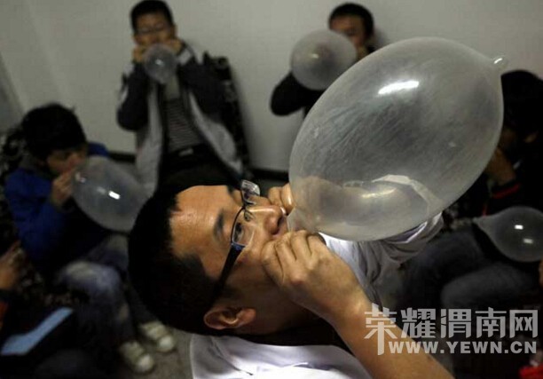 ����䷢���������Ǹ�ͬ���������˵�ò��ø��������ţ�