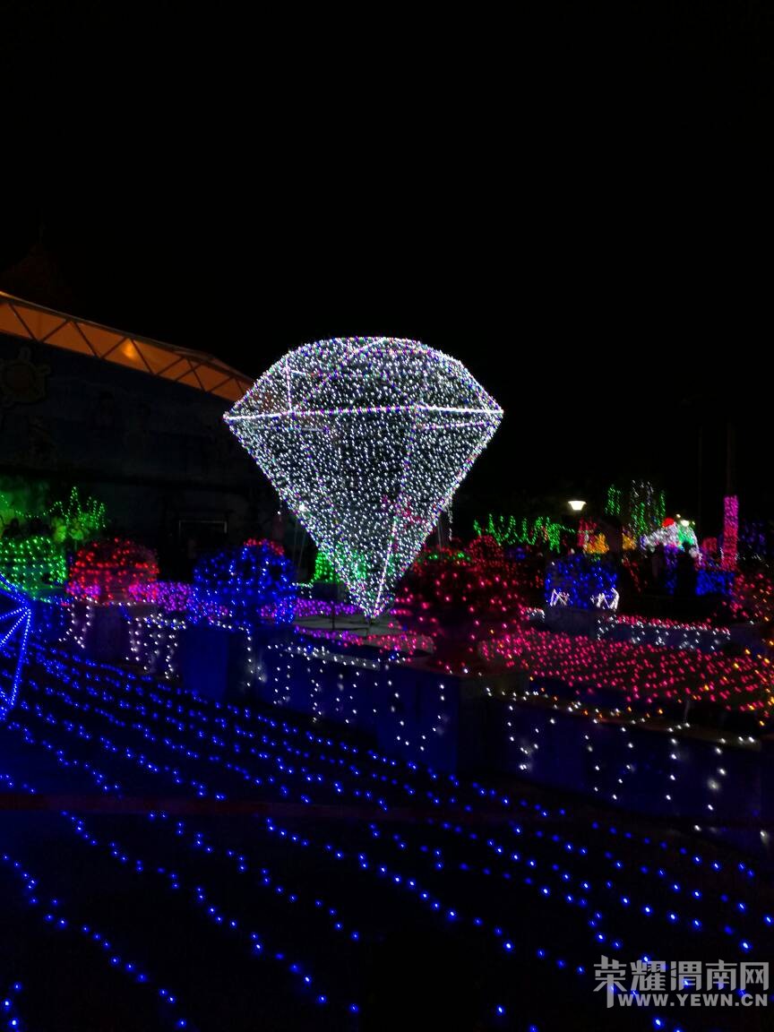 ���й����λõƹ�� ��Ư���ĵƣ�