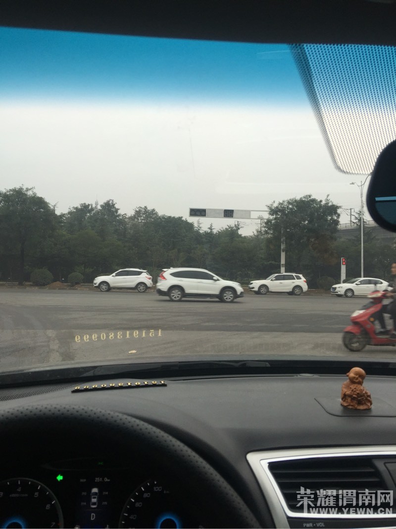 310���������̵Ʋ�������·��û���ߣ�զ���£�