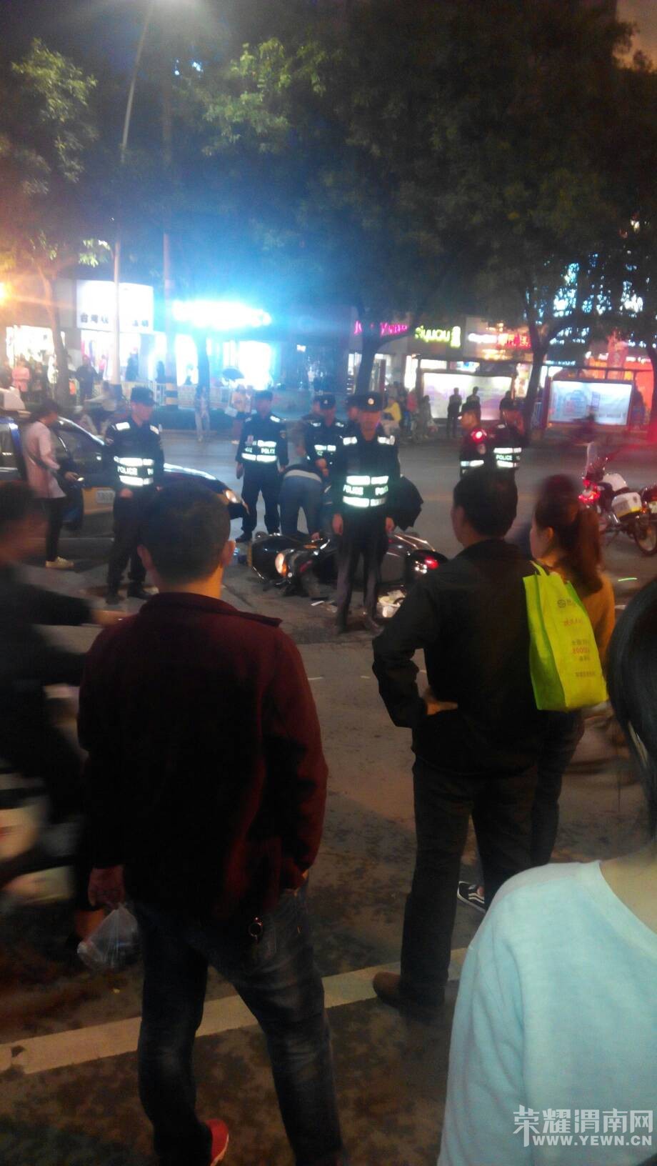 ��óʮ�֣����⳵VSĦ�г���������Ħ�г��Ҵ����ϵģ�