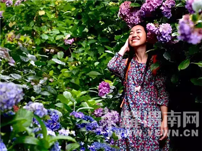 ������߸�Ь���������ȴ�ڱ��������ڽ�������ɭŮ��԰����˳��Ҳ��Ǯ��