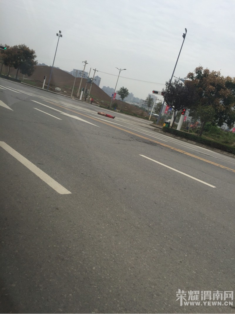 μ�Ӵ��������˹��Ű�������·�м䣬�������ɶ����