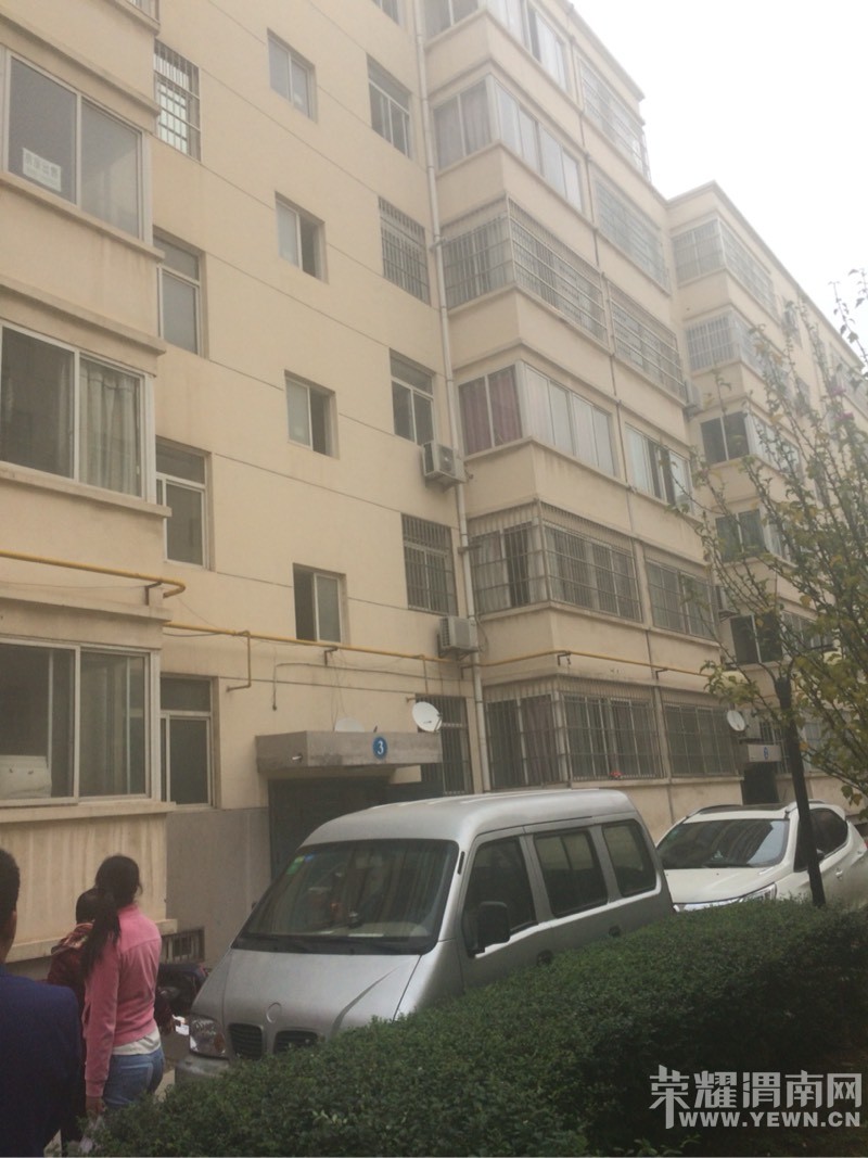 С����������������ҵ����أ���Ȼ�Ǻ��������ߣ�