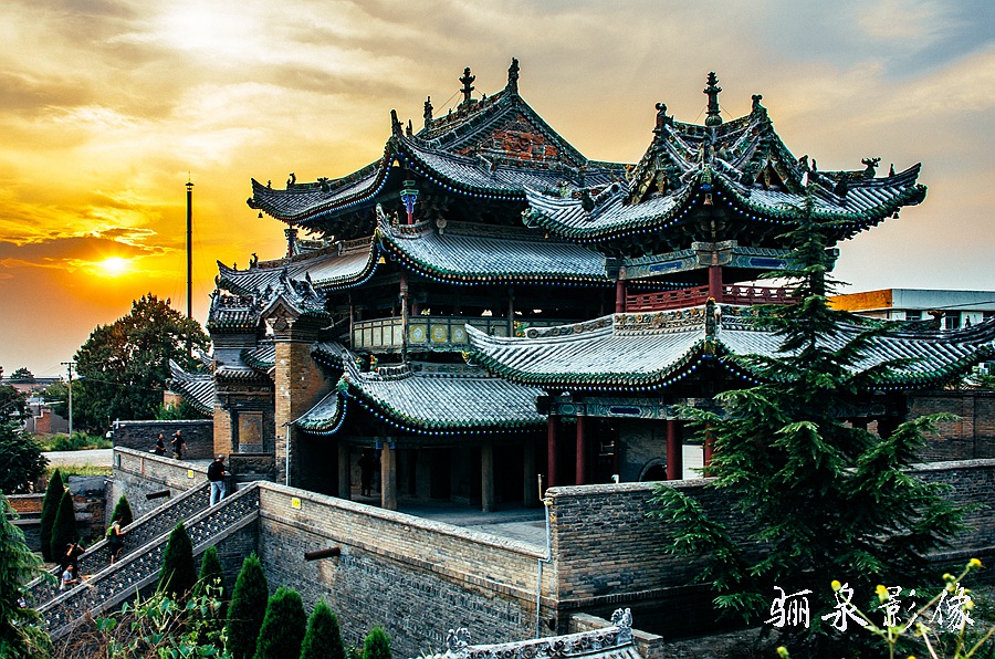 ǧ����ִ��Ž�֮ҢͷҤ��ַ�����γ�����ͼ��