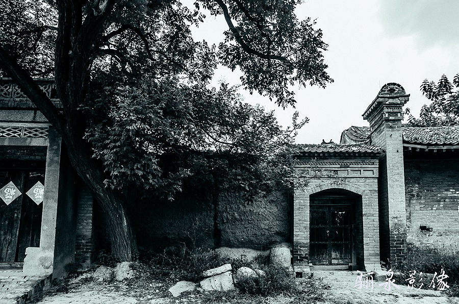 ǧ����ִ��Ž�֮ҢͷҤ��ַ�����γ�����ͼ��