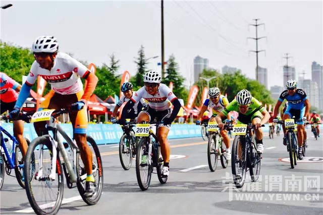 ��Ҫ����Щ���ܵ���ΪӰ�����Ƕ����г�����֧�ֺ͹�ע��