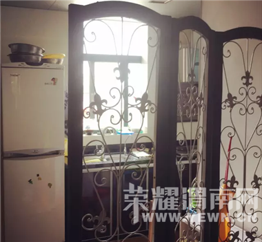 ���ѼҺ͹����һ�Ϊһ�壬��ɻ��г��������ݣ��Գ���һ�����Ź�ҵ������Լ�