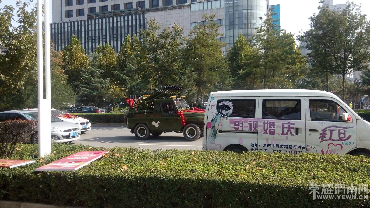 ����˭�ҽ�飬һ·���ڳ������������ţ����