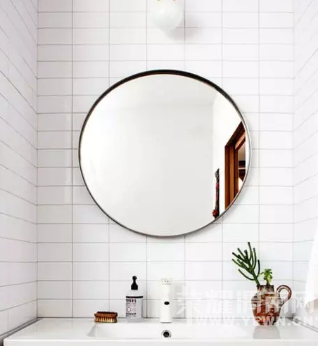 ����������ɷ��ɵɵ�ֲ������װ�޾����ںں����Ĵ�ש������