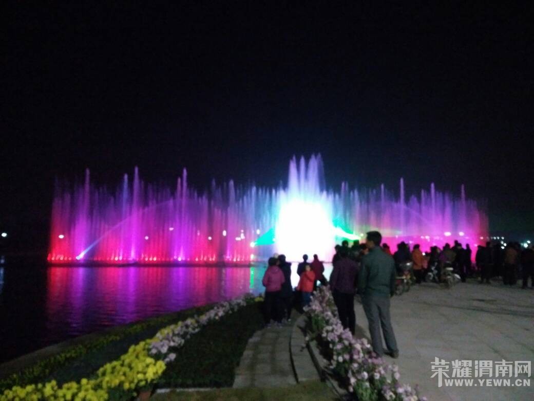 �Ͻ��˹����ϵ�������Ȫ��Ư���ĺ�