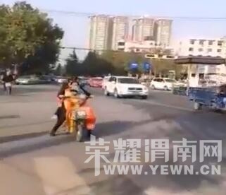 μ�Ͻ�ͷֱ����������Ϊ��һ�綯�����ĸ����ӣ������������