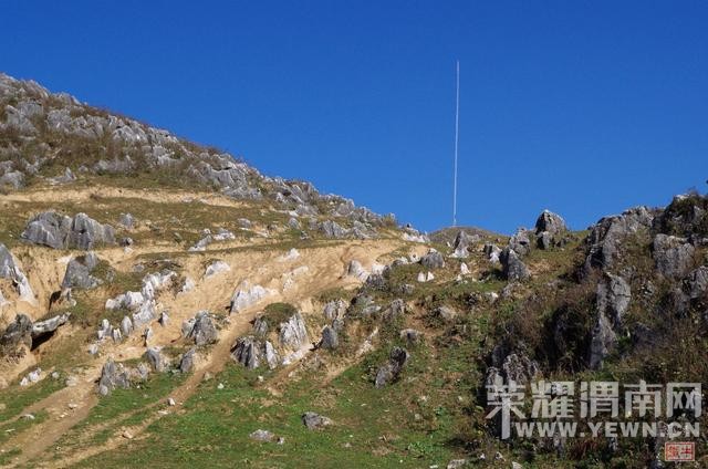 ������·����ǧɽԽ��26�ţ�������̽�����Ͽ�˹�ص�ò������ɽ���е�ɽһ����