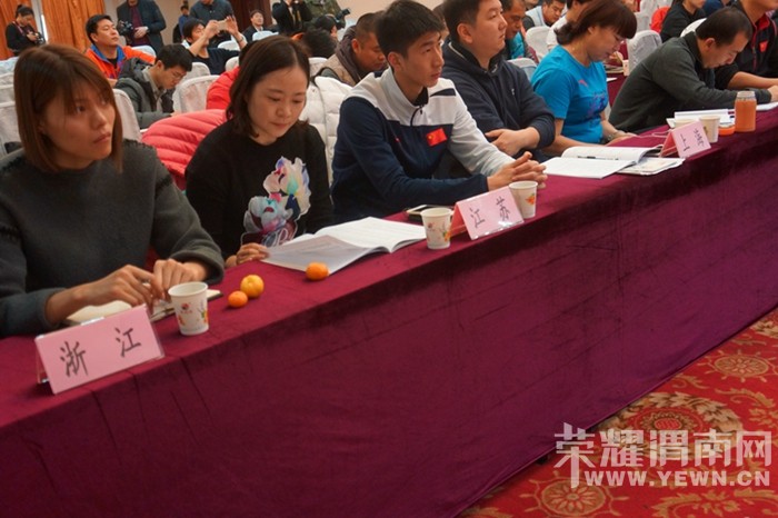 ȫ����ȭ����Ӣ������μ�Ͽ�������ί���߼�������ɹ��ٰ�