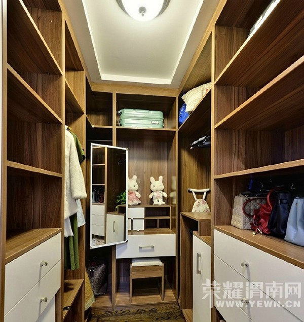 d7383385jw1far8x8j680j20lo0poq9g.jpg