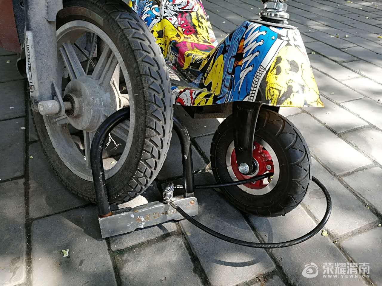 妹子你是不是看我长得帅想撩我?不然为啥用你