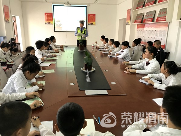 QQͼƬ20170907164328_����.jpg