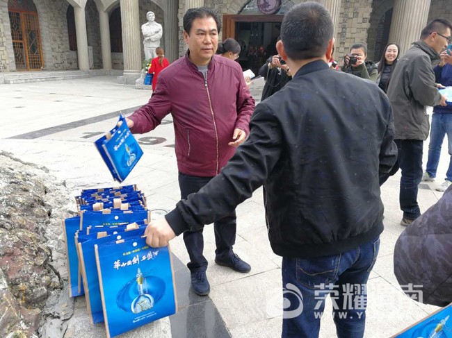 d68bce18cd7de3fb94d89eb4dbbb62dd.jpg