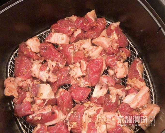 用空气炸锅烤羊肉块,味道不输烤串!