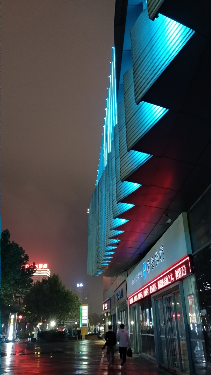 front2_0_FoGEGTwtoHqQ0eOlNE-USjHbfF0_.jpg