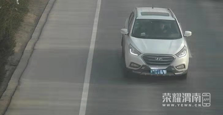 104316kmzui73h0et7i13a.jpg