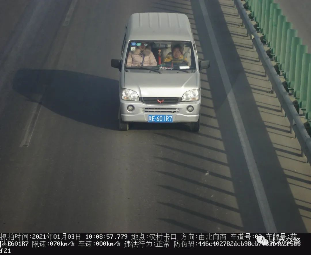 164341p4w4gcpwpogh67v7.jpg