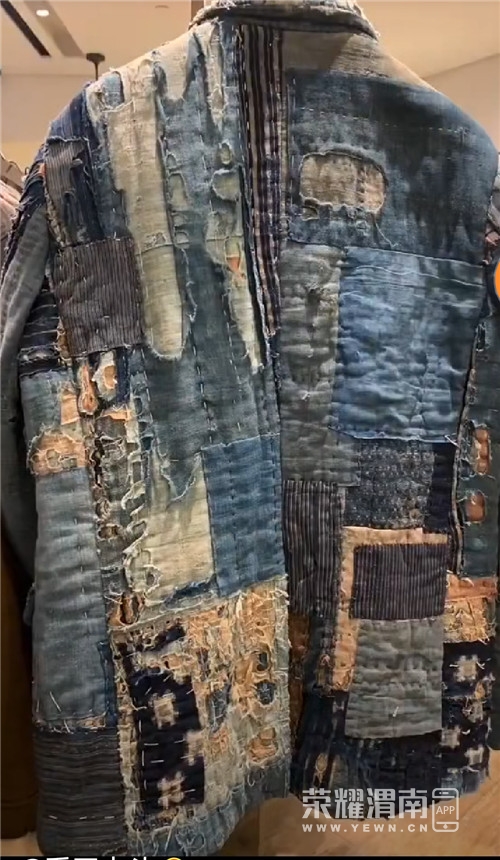 这破破烂烂的衣服,售价竟然要49000,有钱人真的会买这种衣服吗?