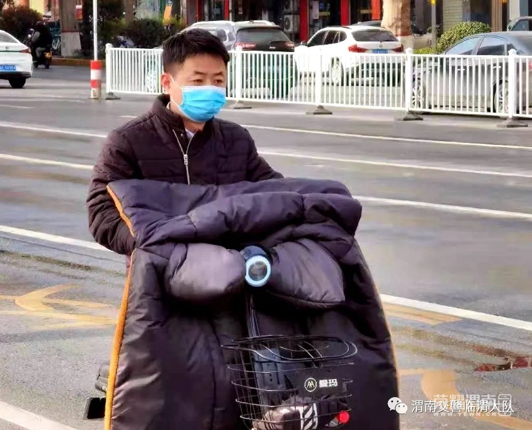 144205tkegw7s4si5vey4k.jpg