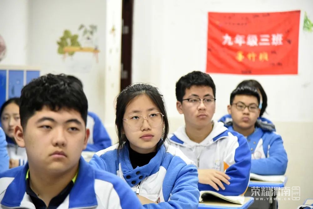 093726qypvazq1sys1p7sk.jpg