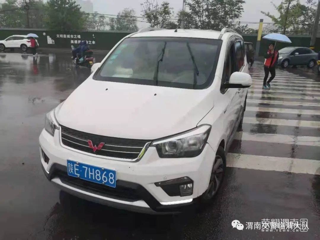 172851kjzj622zckw7662q.jpg