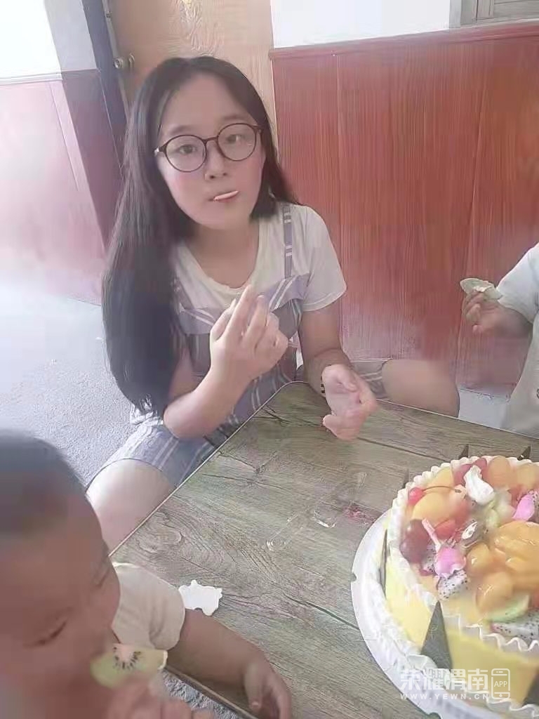 142808f5zx4q5a4xxej5ha.jpg