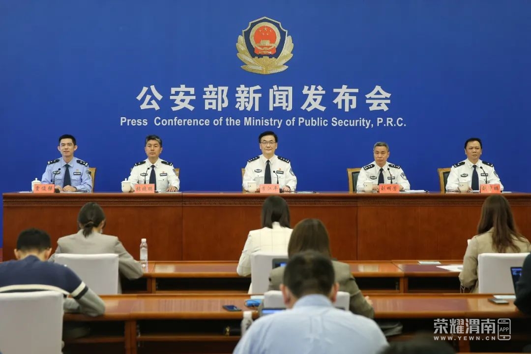 171458s6i4ix22g24oxgyu.jpg