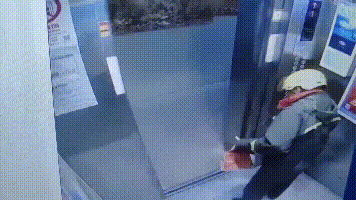 142800d80nibfhbjp0j2mg.gif
