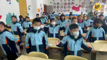 145404uj1ahnaeerhrnebh.gif