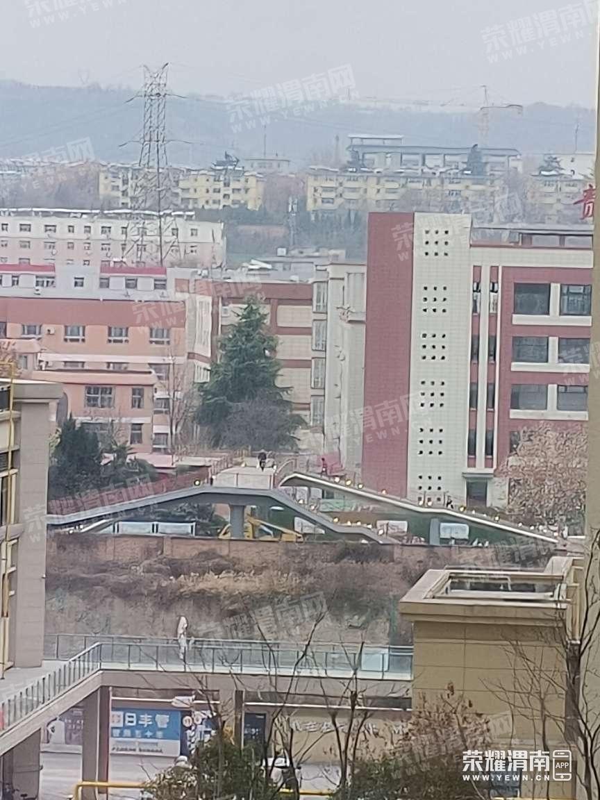 095058haf3za1o2f1ajuoa.jpg