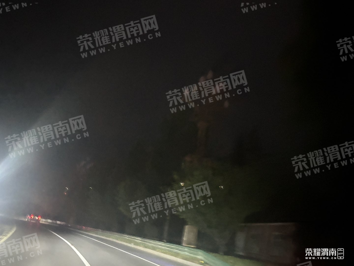 083808yaa3z72dsehq7ecw.jpg