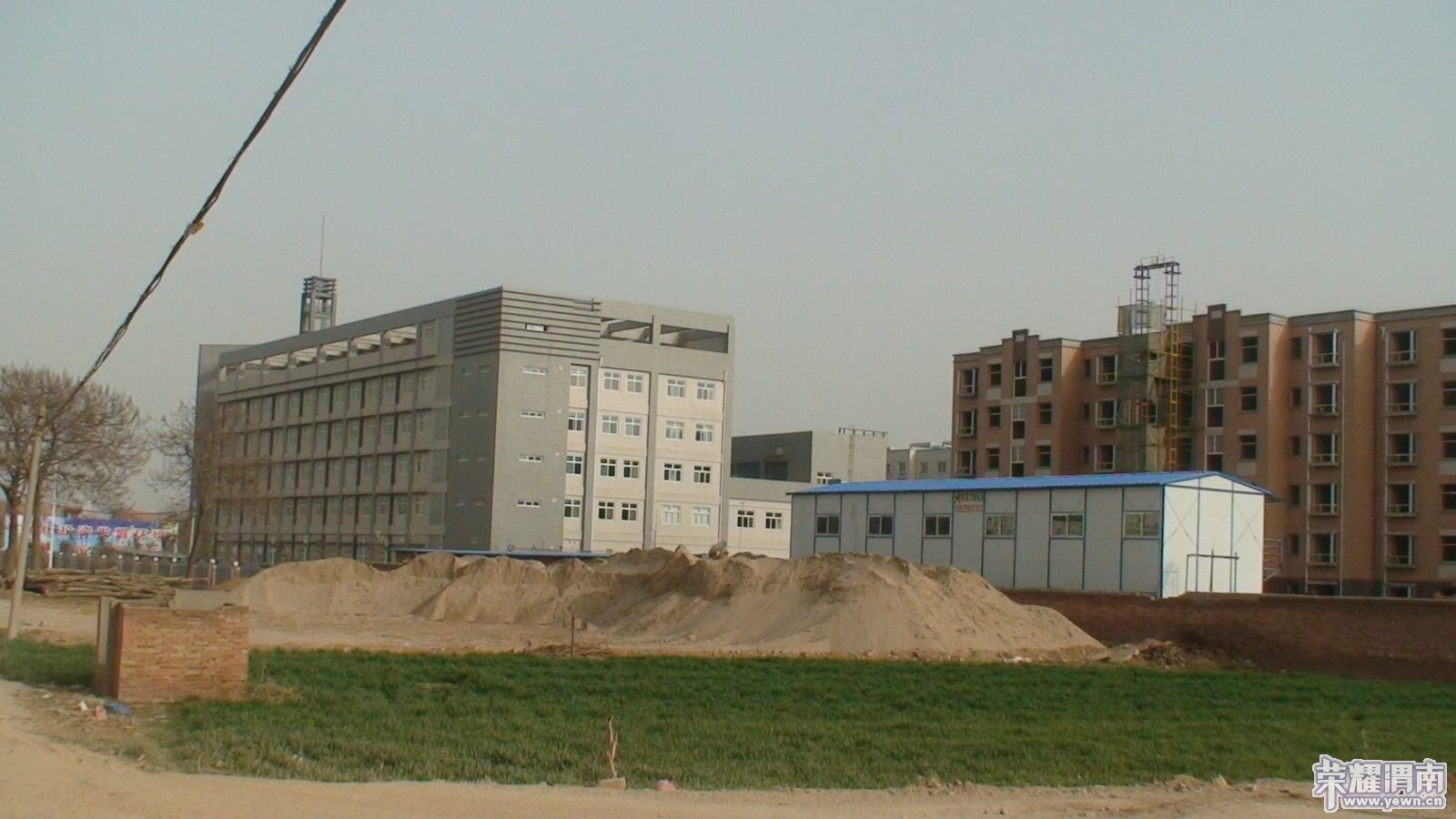 100320 С���������Ĺ�ί��칫��¥01.JPG