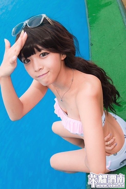 p_large_Fdl8_44d2000023d05c3f.jpg