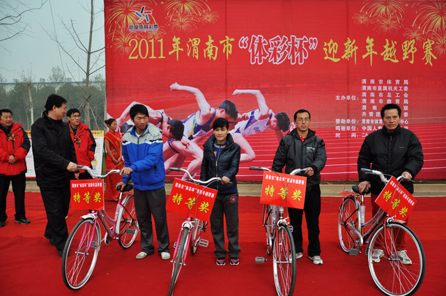 ����������صȽ�