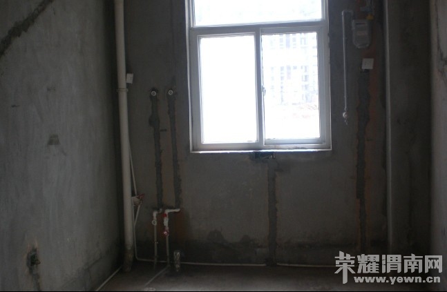 ����ϴ������ˮ�ܵ�Ҳ����բ����������ȼ����ˮ�ڹ�¯�Ĺܵ���������·����Ԥ����������ˮ�豸�Ĳ���