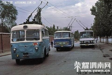 4d14_b989497b_b989497b.jpg